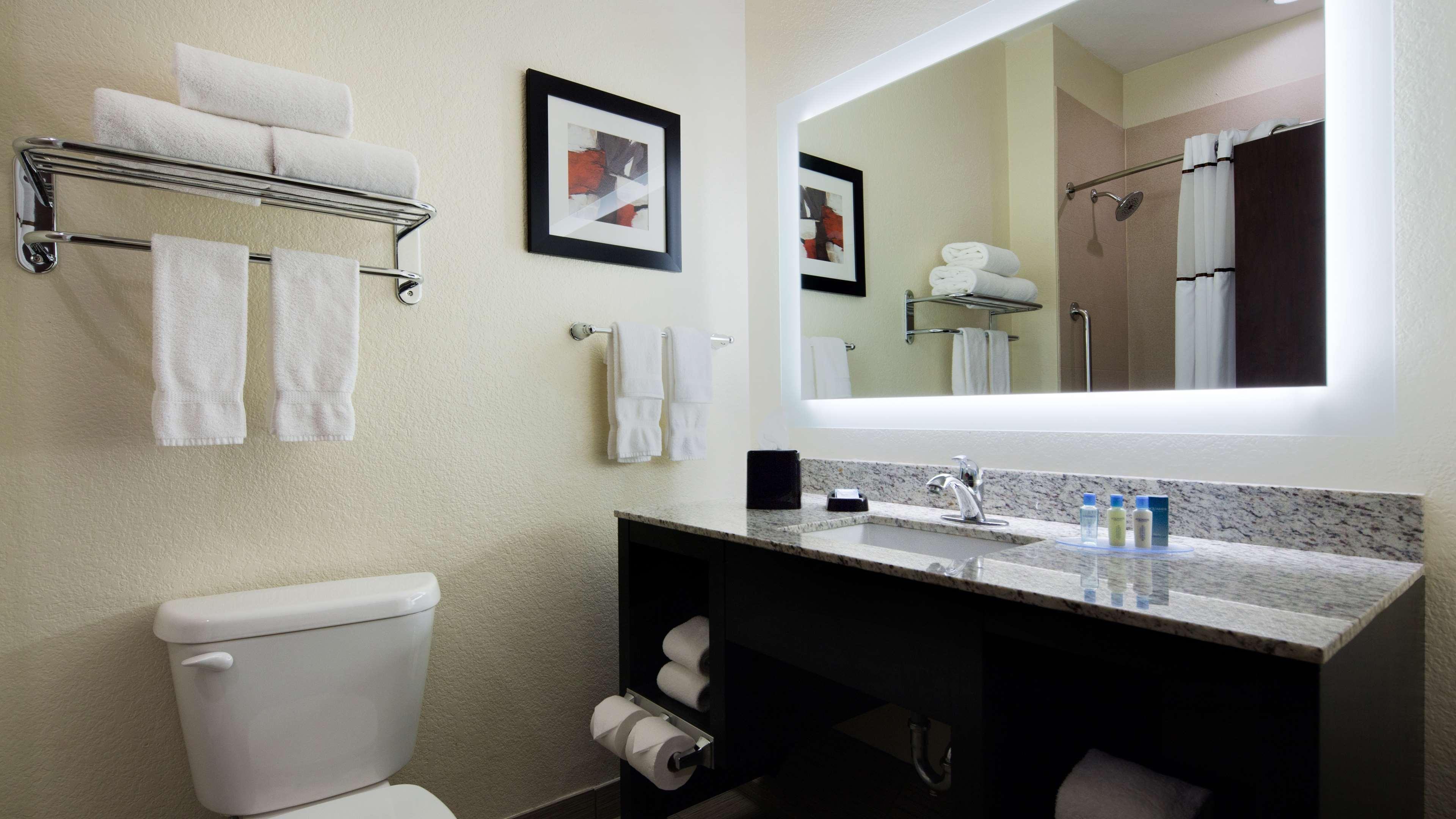 Best Western Plus Fairview Inn & Suites Luaran gambar